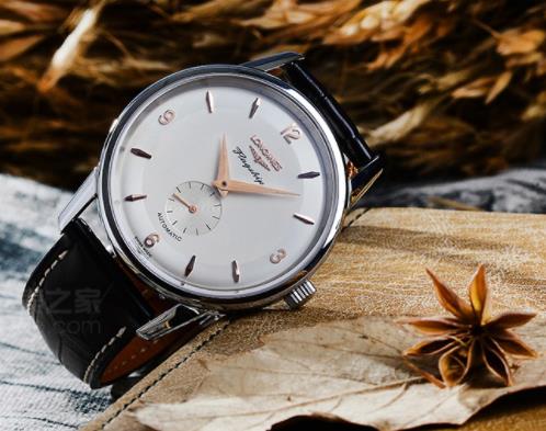 浪琴腕表軍旗系列再出新品，不一樣的精致（圖）