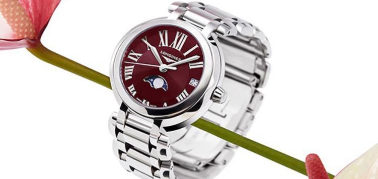 一款專為女士打造優(yōu)雅且高貴的浪琴心月系列月相腕表（圖）