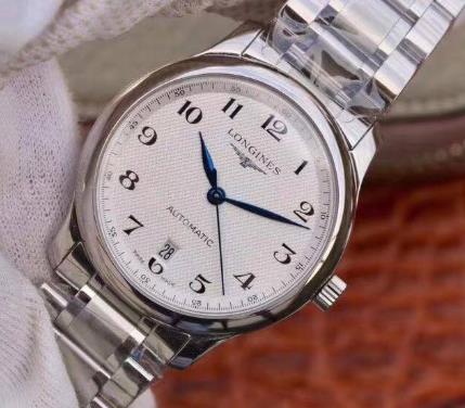 浪琴手表怎么摘掉(簡(jiǎn)單易行的方法)（圖）