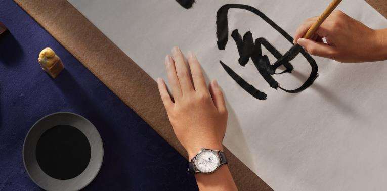 浪琴經(jīng)典復(fù)刻系列，以表傳遞歸鄉(xiāng)之意