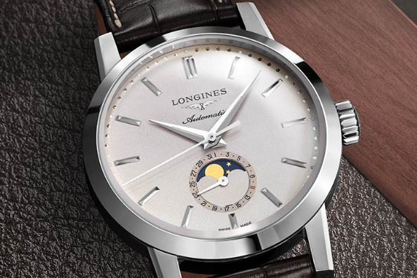 浪琴手表表芯內(nèi)出現(xiàn)銹跡的正確維修方法是什么？（圖）