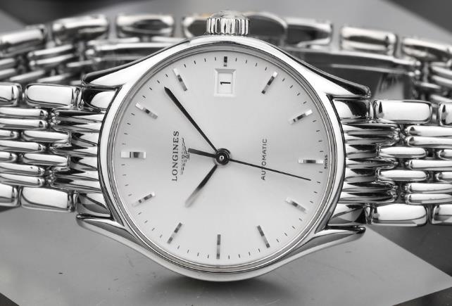 浪琴腕表磕碰了處理技巧深度解析（圖）