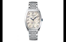 浪琴腕表機芯里面有劃痕原因是什么