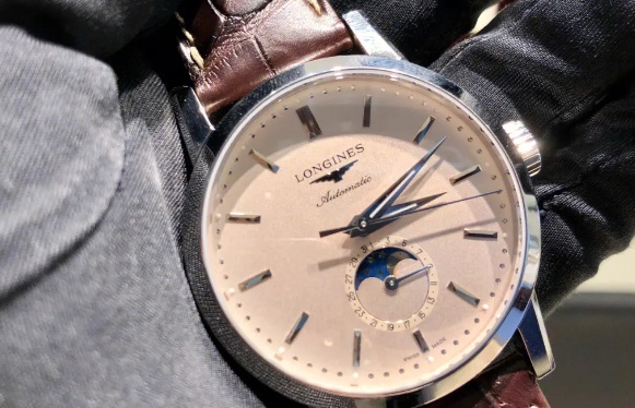 浪琴發(fā)條壞了怎么處理（圖）