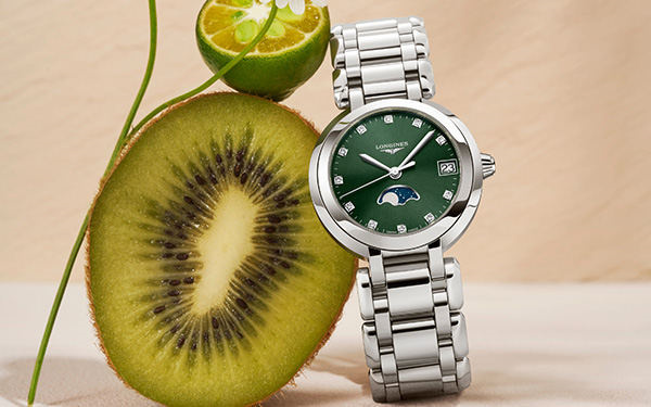 浪琴手表進(jìn)灰了解決辦法深度解析（圖）