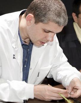 約翰·維爾遜-保定浪琴維修服務(wù)中心制表師